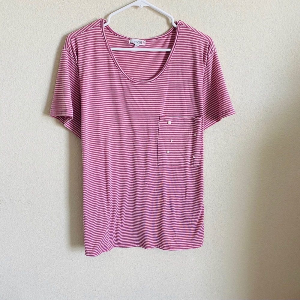 💞Like New💞 Btween US faux pearl pocket blouse